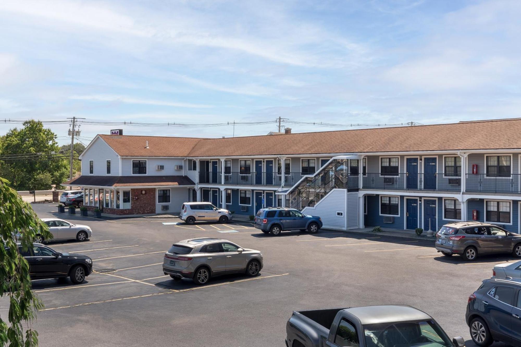 Knights Inn North Attleboro Exterior photo