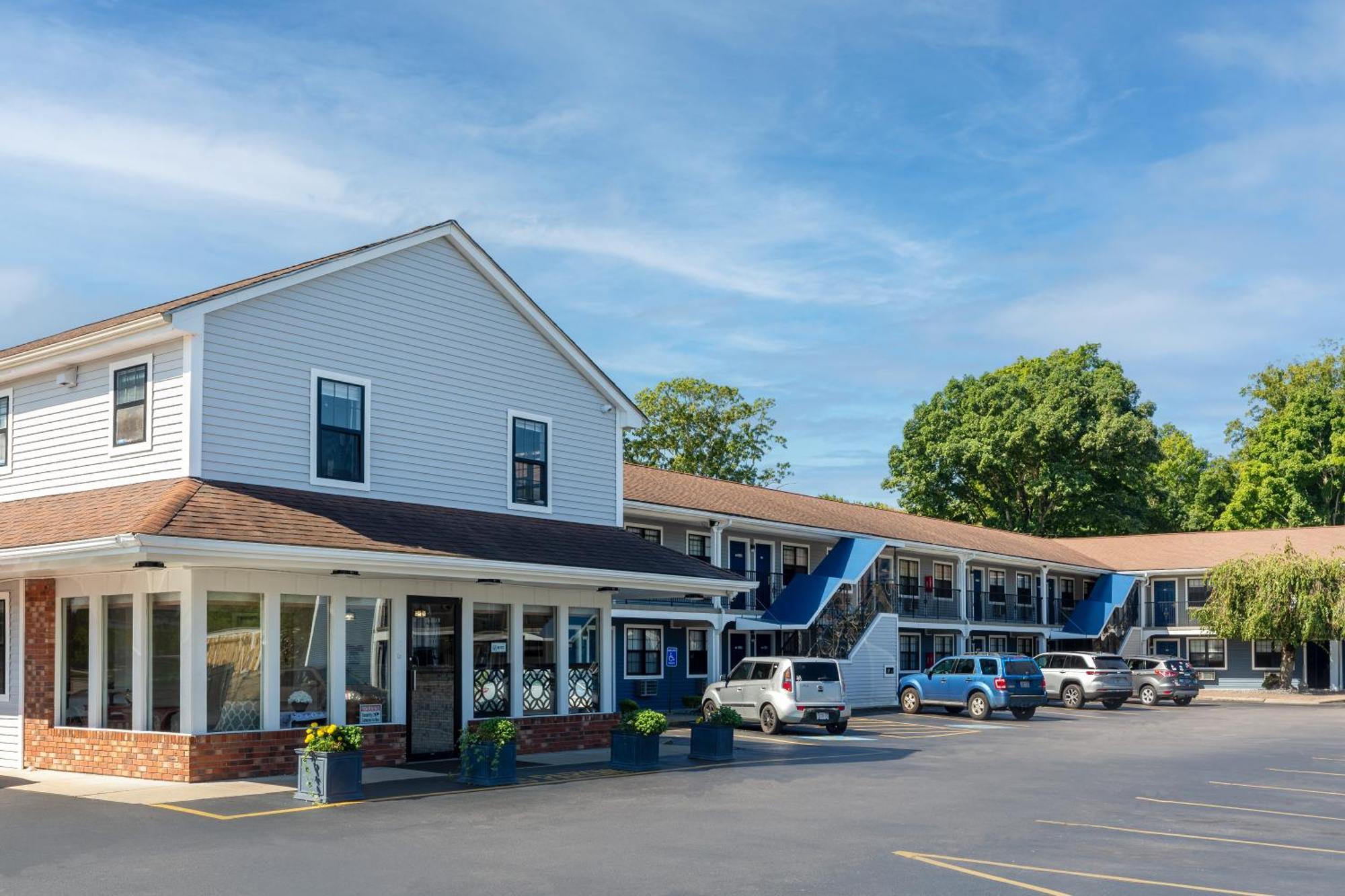Knights Inn North Attleboro Exterior photo